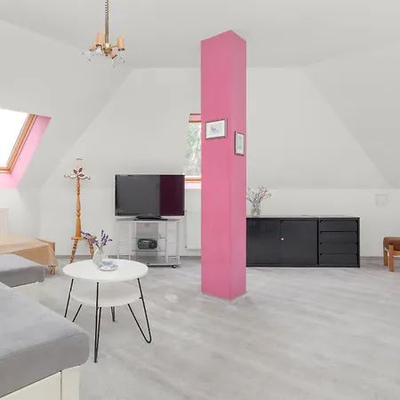 Centrum Ratuszowa Pink By Renters Lägenhet Kołobrzeg
